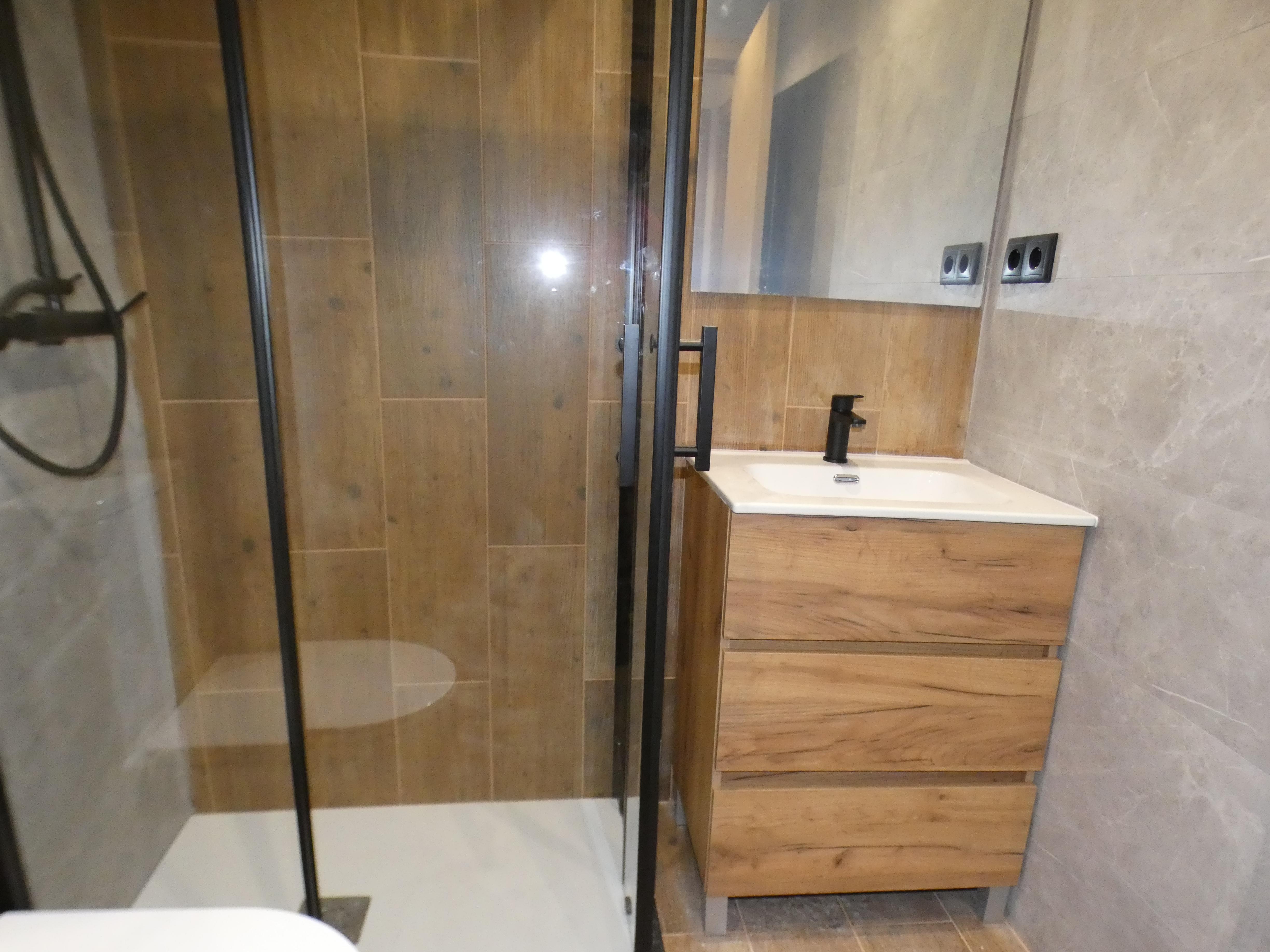 Piso en Venta en  LAS FUENTES calle Monasterio de Alaón Zaragoza - Imagen# 2