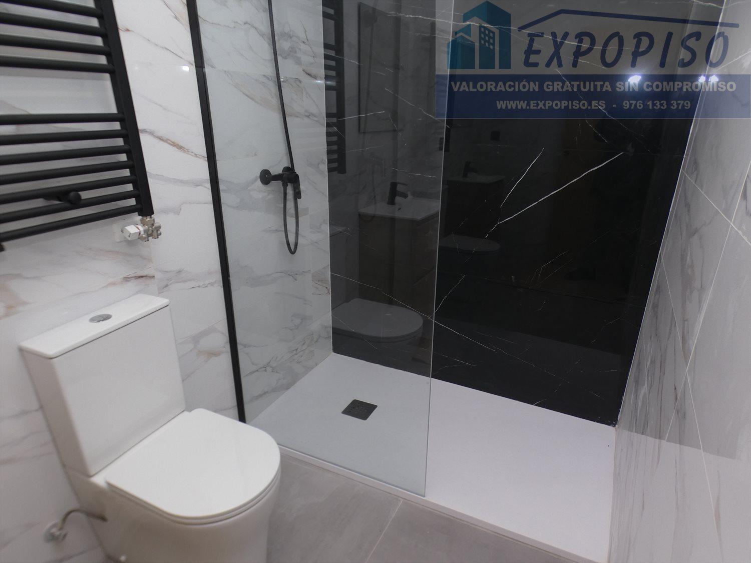 CASA DE OBRA NUEVA CON PISCINA - Imagen# 12