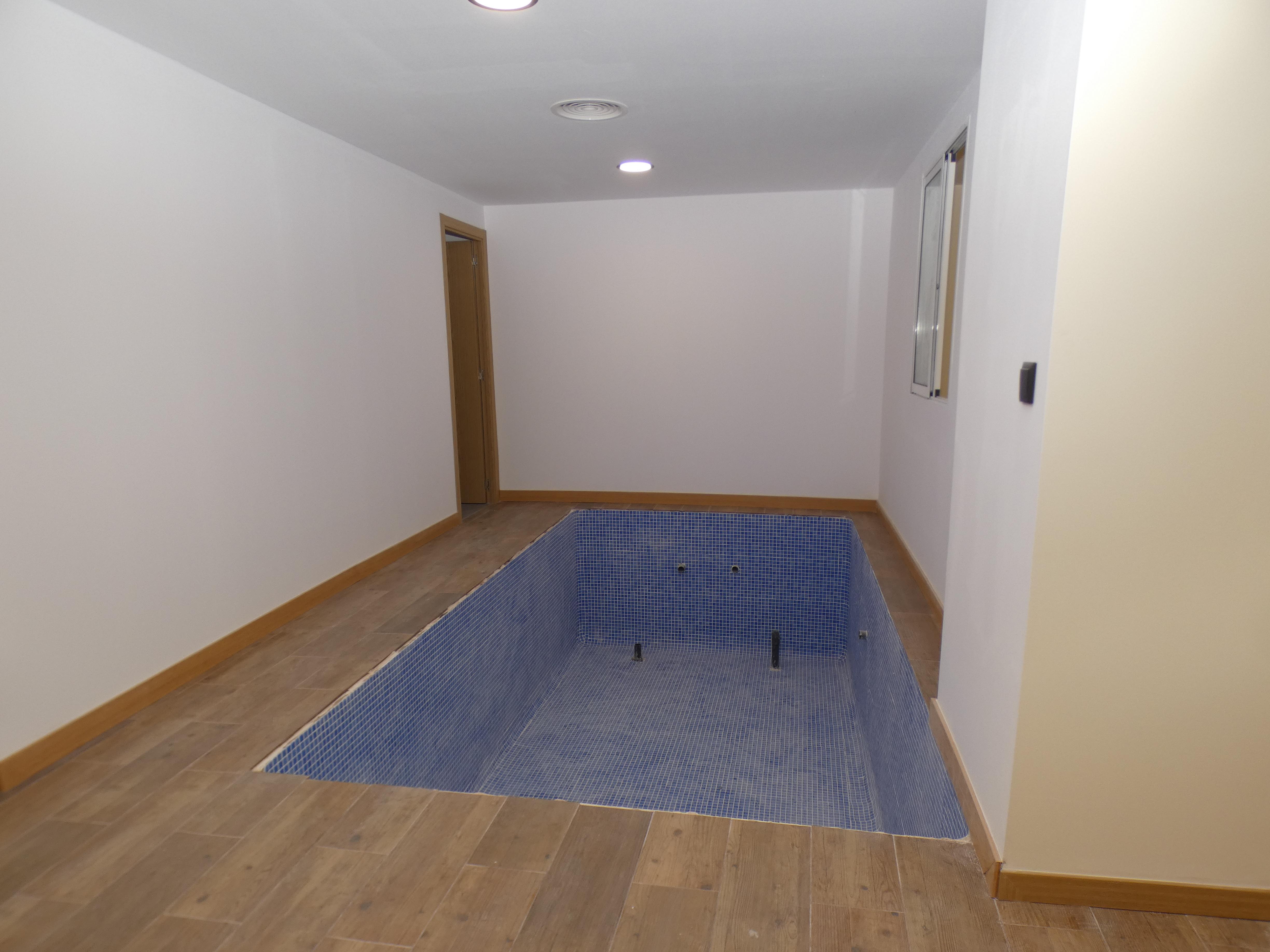 CASA DE OBRA NUEVA CON PISCINA EN ZARAGOZA - Imagen# 13