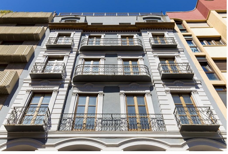 Ático Exclusivo con Gran Terraza en Paseo Independencia